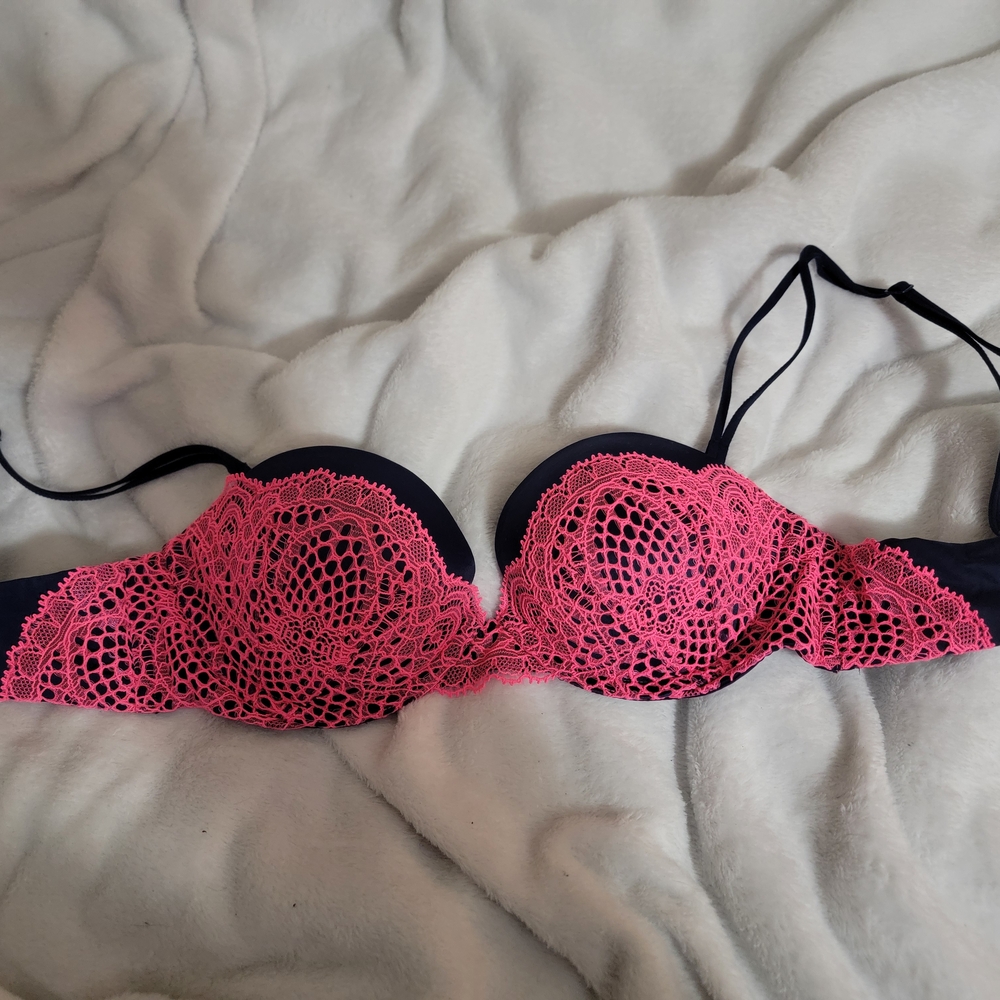 Pink Lace Women's Bra